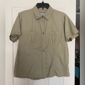 Woman’s short sleeve petite shirt from St. John’s Bay size  L